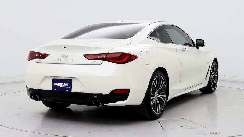 2017 INFINITI Q60 Premium 8