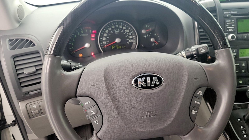 2014 Kia Sedona EX 10