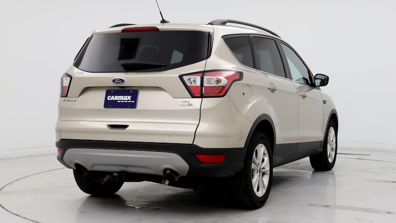 2018 Ford Escape SE 8