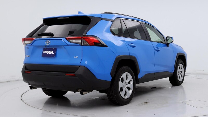 2019 Toyota RAV4 LE 8