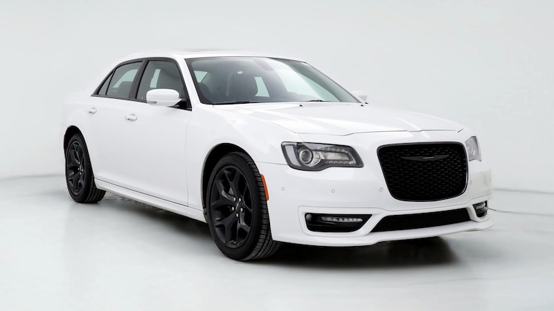 2022 Chrysler 300 Touring Hero Image