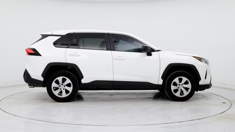 2022 Toyota RAV4 LE 7