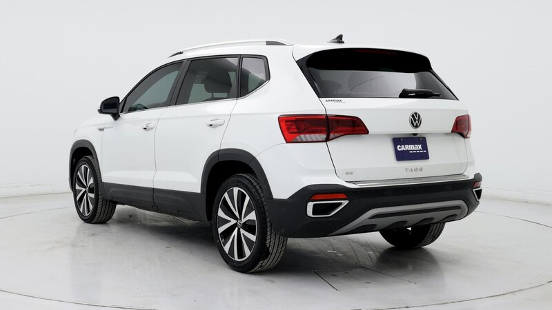 2022 Volkswagen Taos SE 2