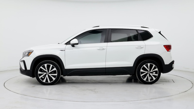 2022 Volkswagen Taos SE 3