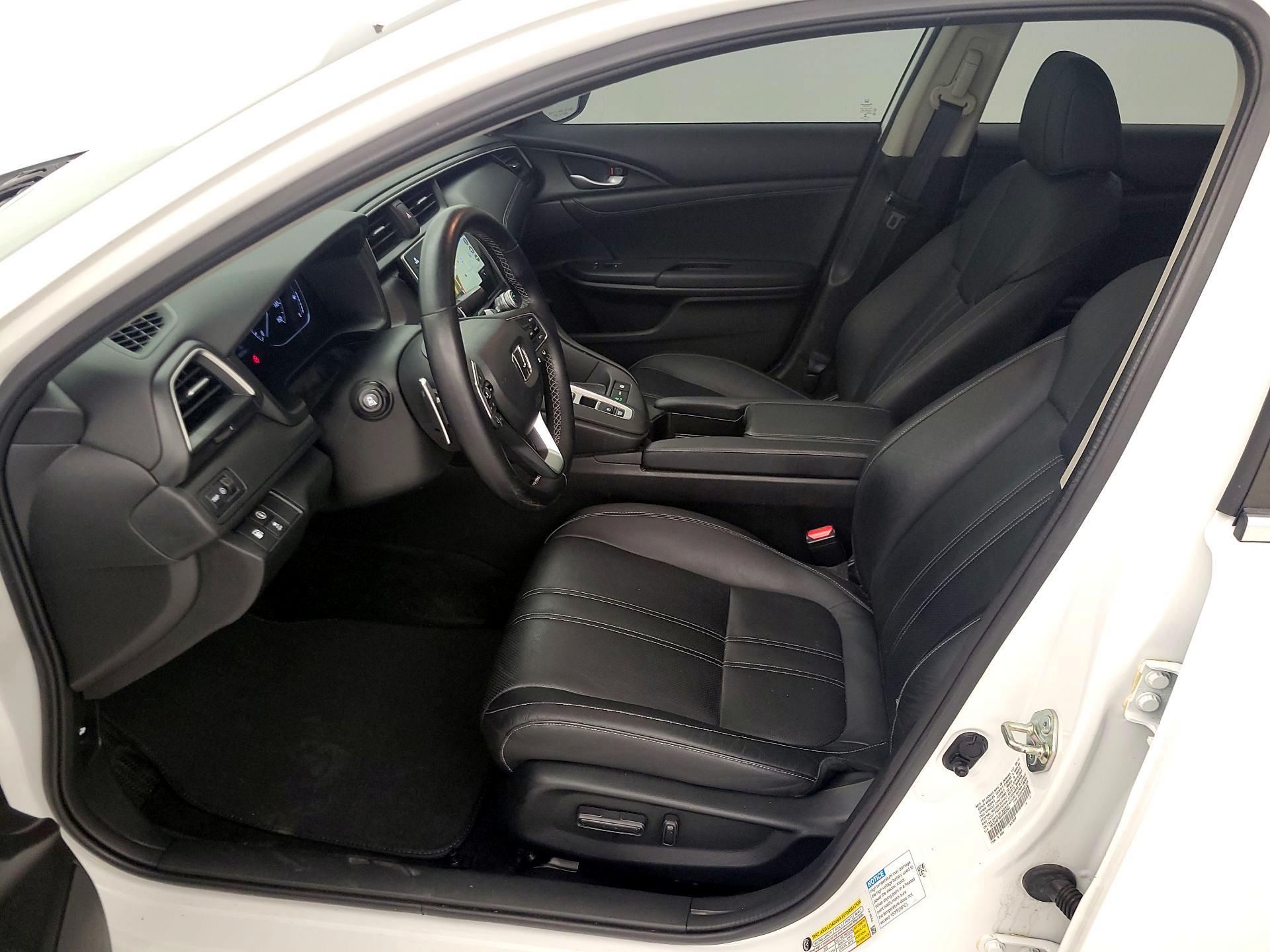 Thumbnail: 2019 Honda Insight - 11