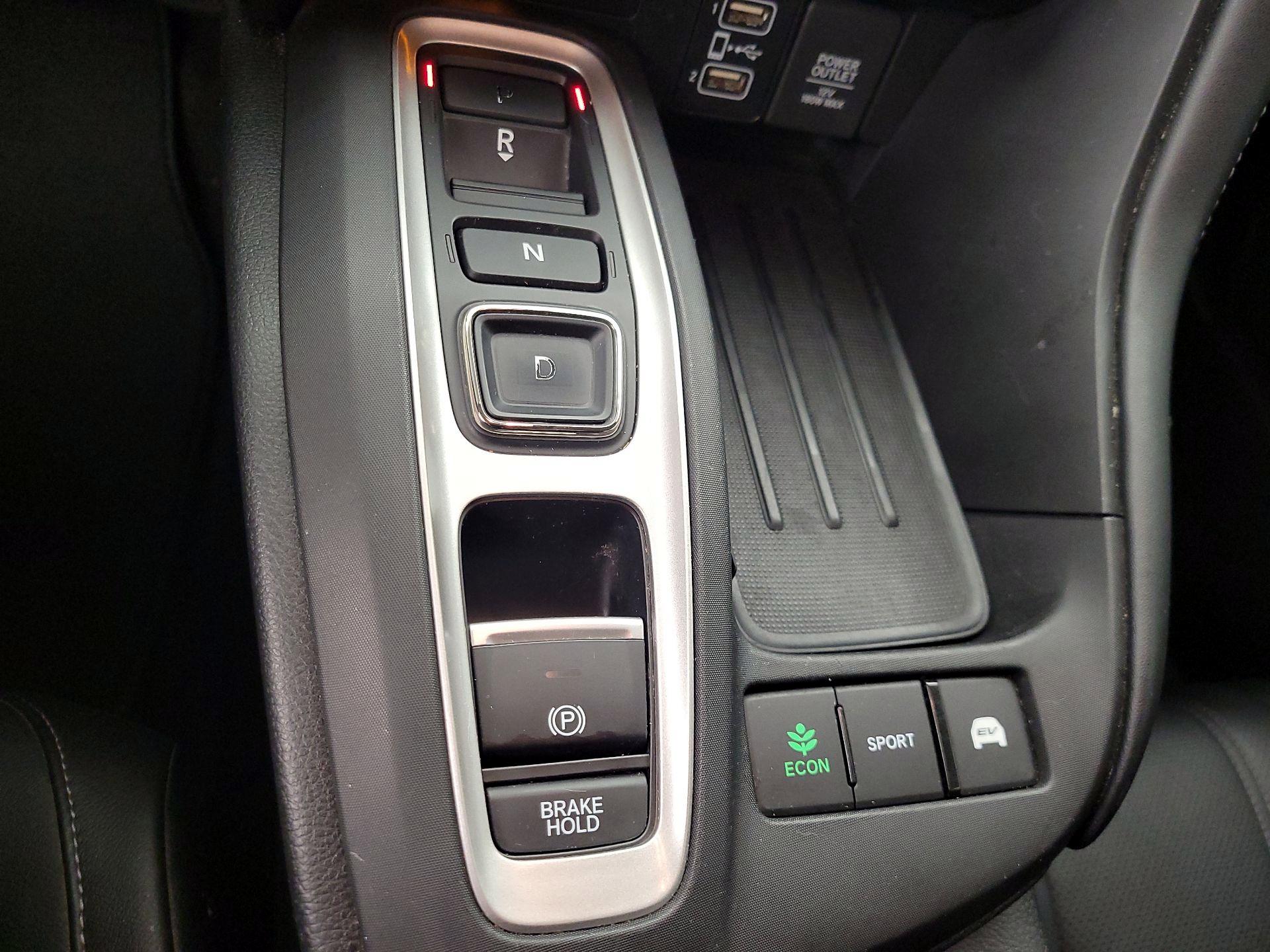Thumbnail: 2019 Honda Insight - 18