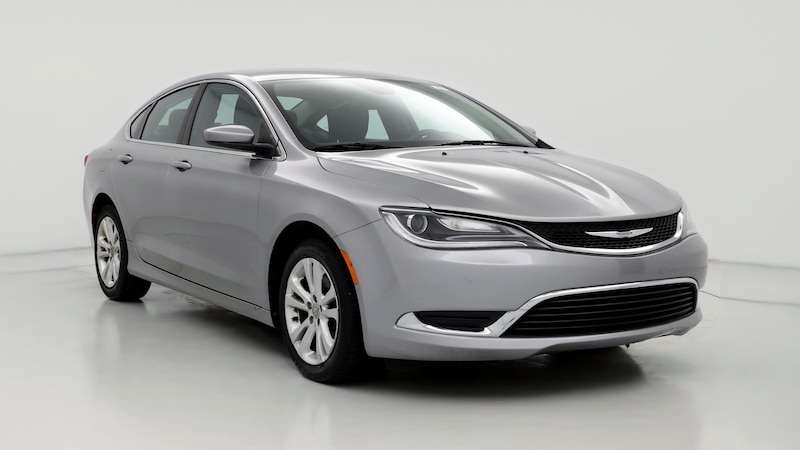 2016 Chrysler 200 Limited Hero Image