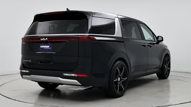 2022 Kia Carnival LX 8