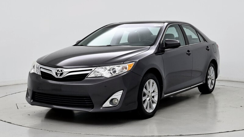 2013 Toyota Camry XLE 4