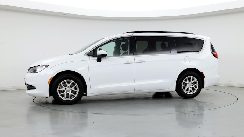 2020 Chrysler Voyager LX 3