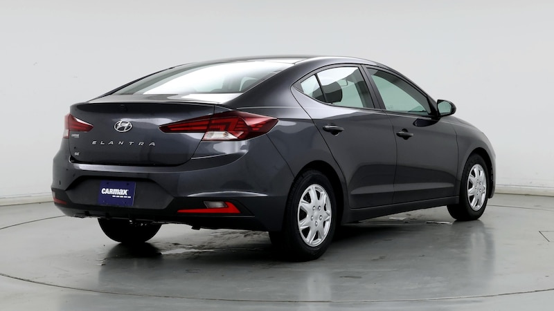 2020 Hyundai Elantra SE 8