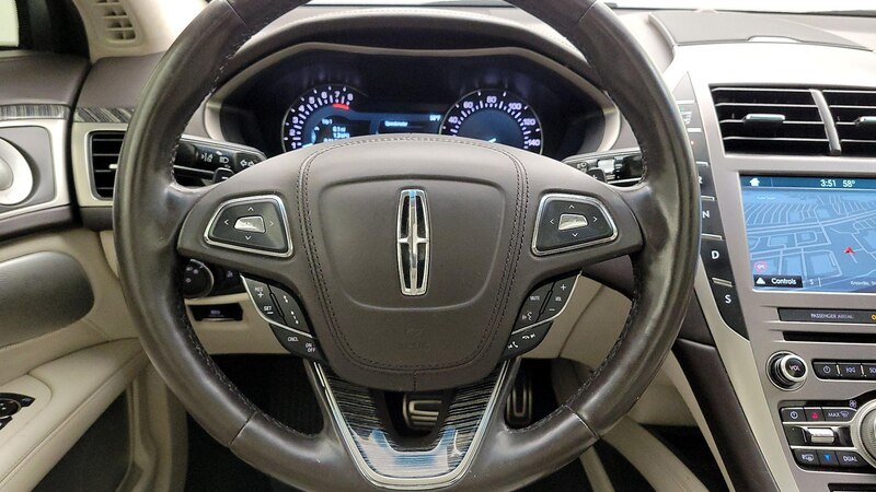 2017 Lincoln MKZ Black Label 10