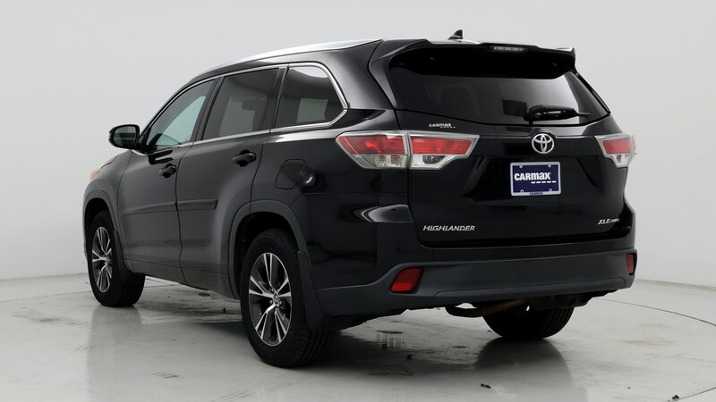 2016 Toyota Highlander XLE 2