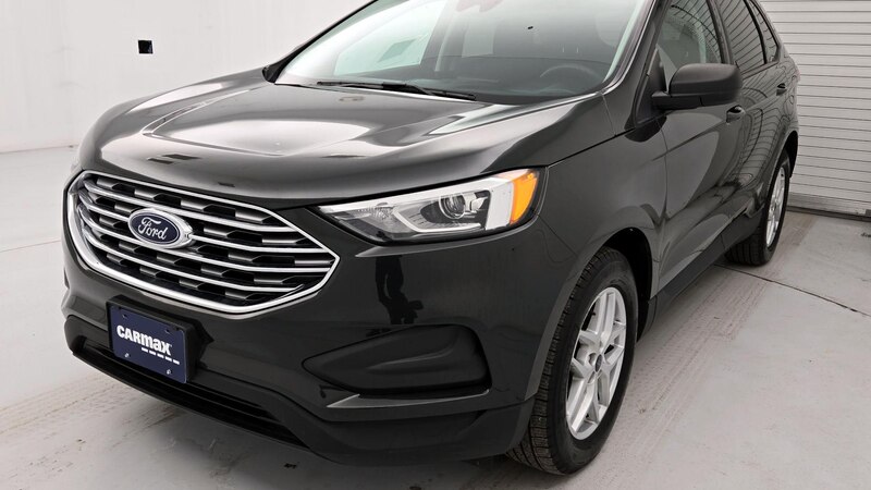 2022 Ford Edge SE 3