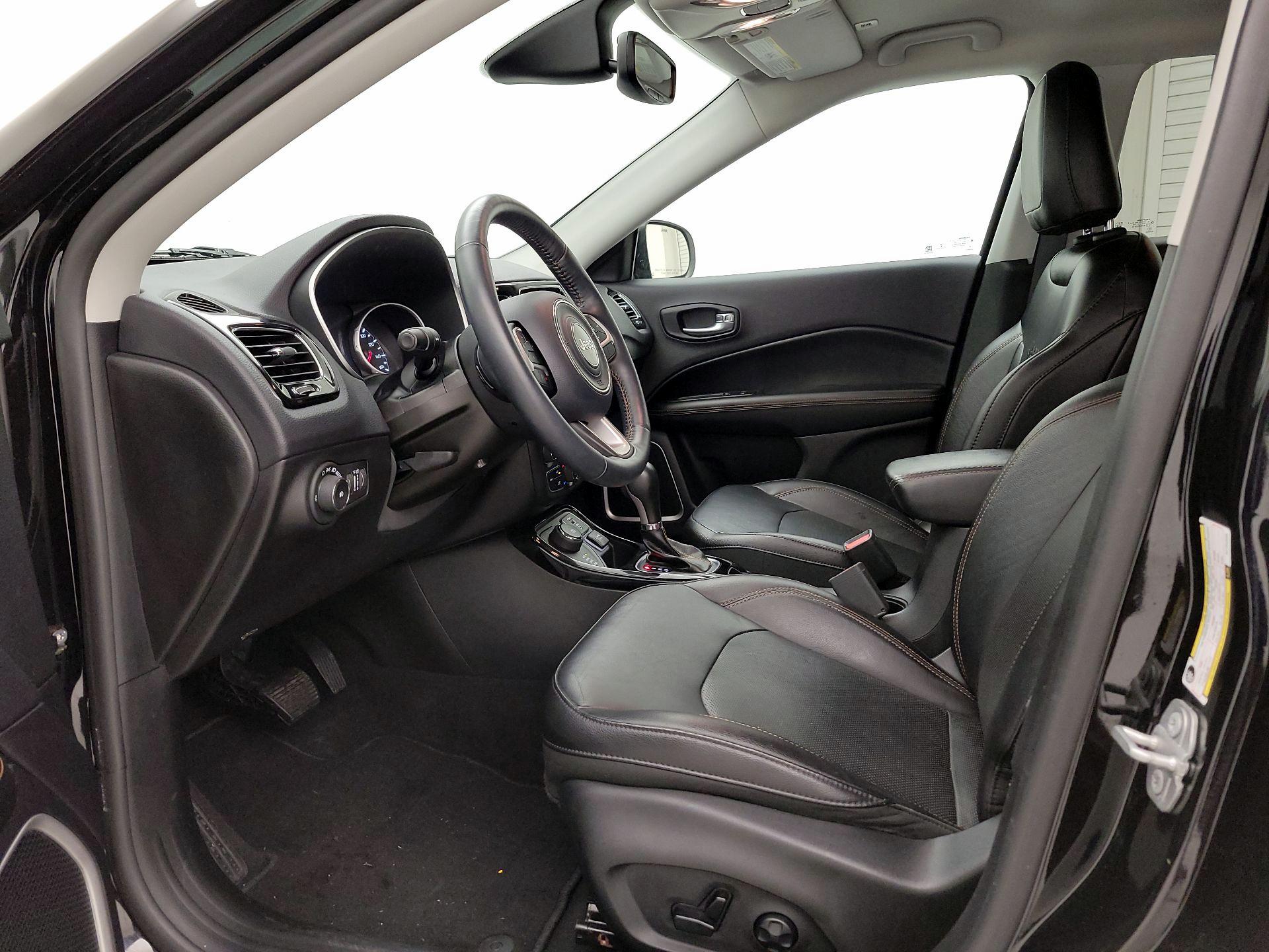 Thumbnail: 2019 Jeep Compass - 11