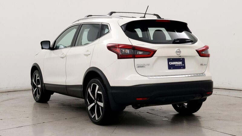 2022 Nissan Rogue Sport SL 2