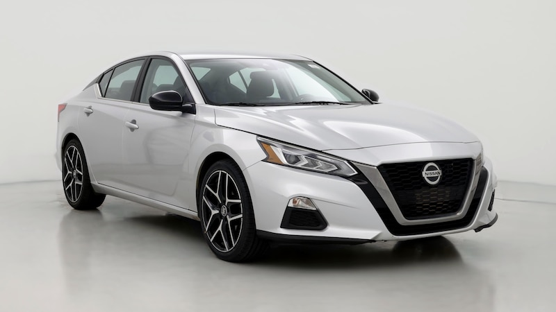 2020 Nissan Altima SR Hero Image