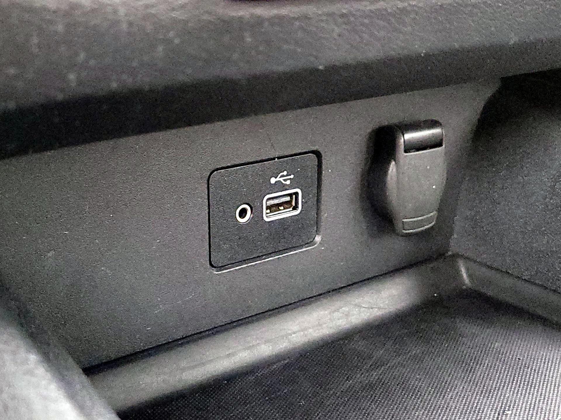 Thumbnail: 2021 Nissan Altima - 18