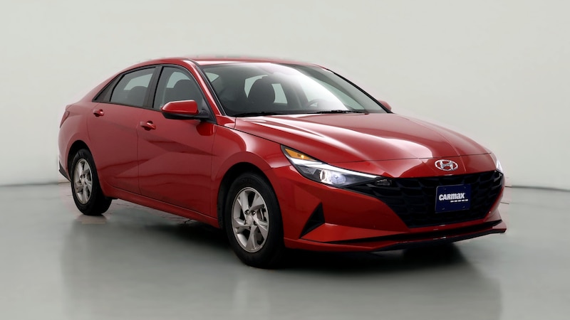 2022 Hyundai Elantra SE Hero Image