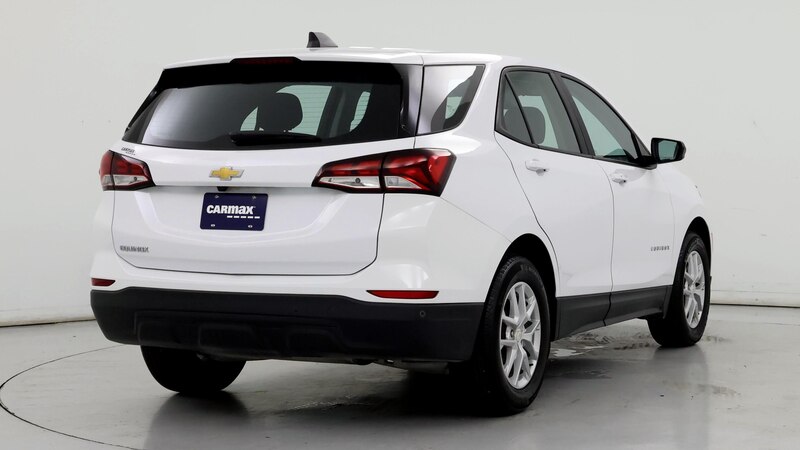 2023 Chevrolet Equinox LS 8