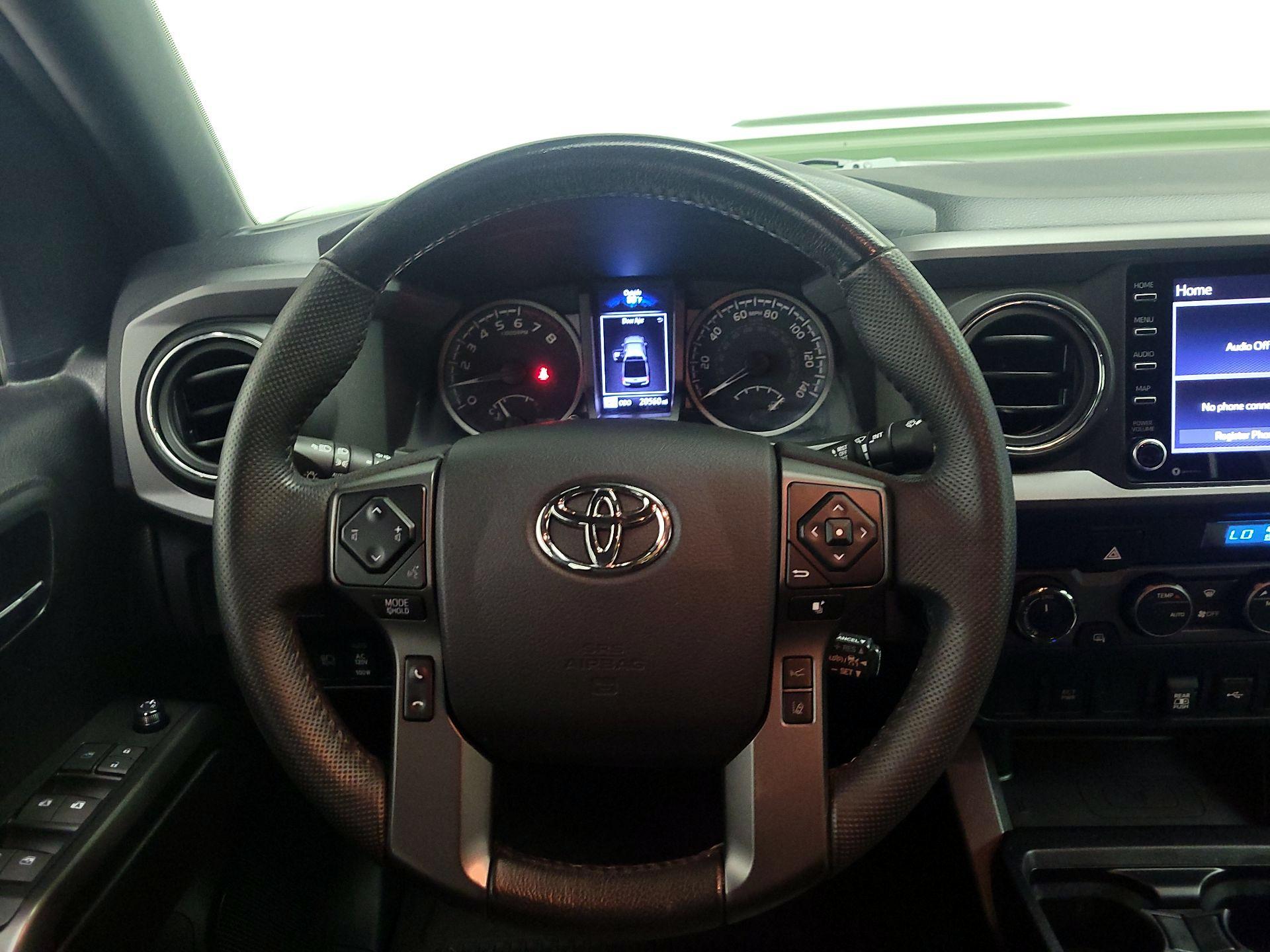 Thumbnail: 2021 Toyota Tacoma - 10