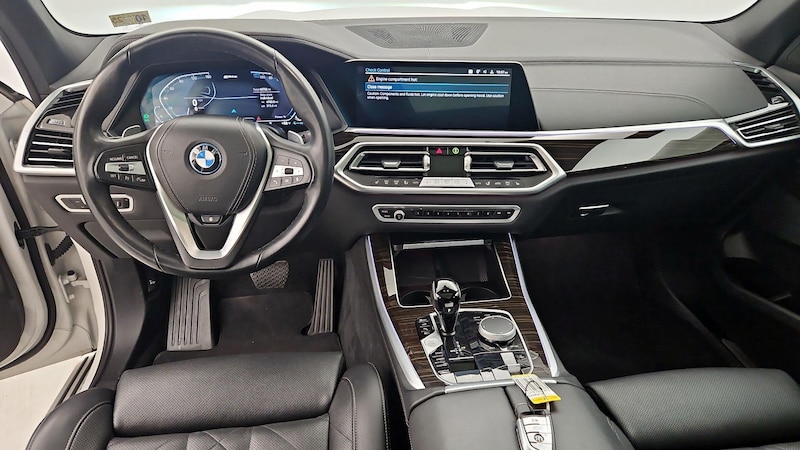 2023 BMW X5 xDrive45e 9