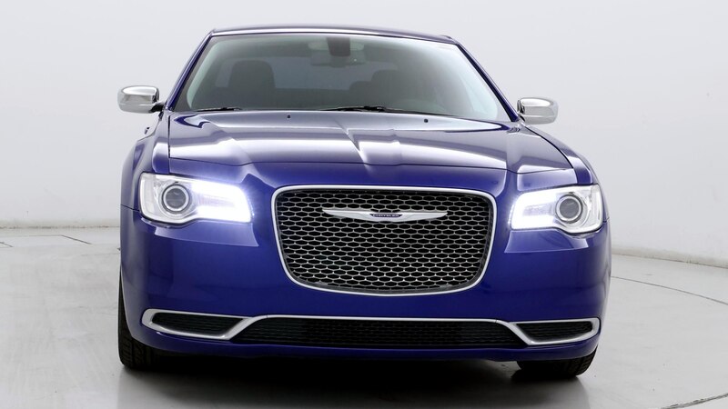 2019 Chrysler 300 Touring 5