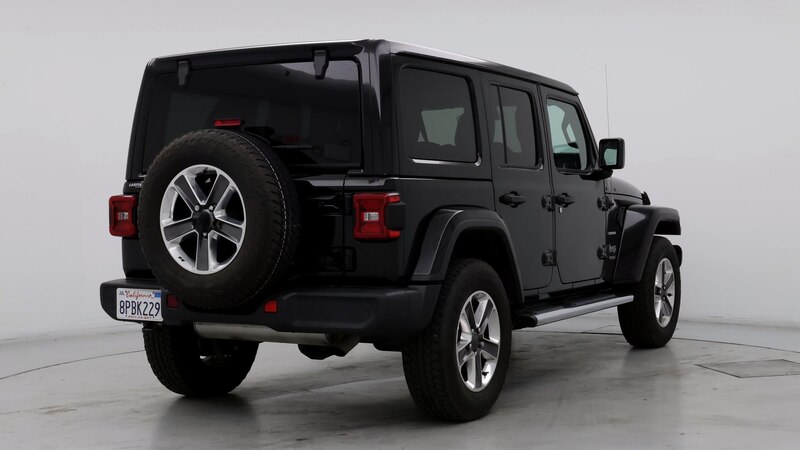 2020 Jeep Wrangler Unlimited Sahara 8