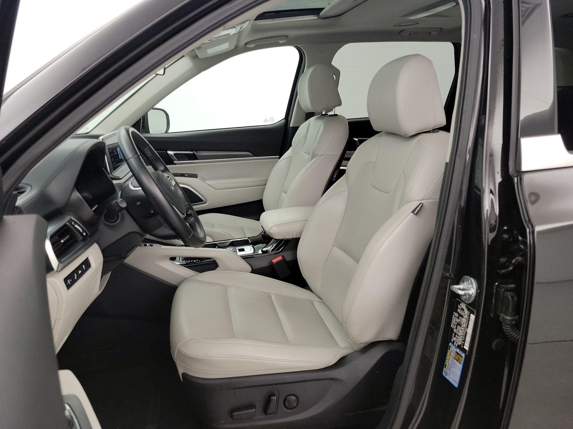 Thumbnail: 2022 Kia Telluride - 11