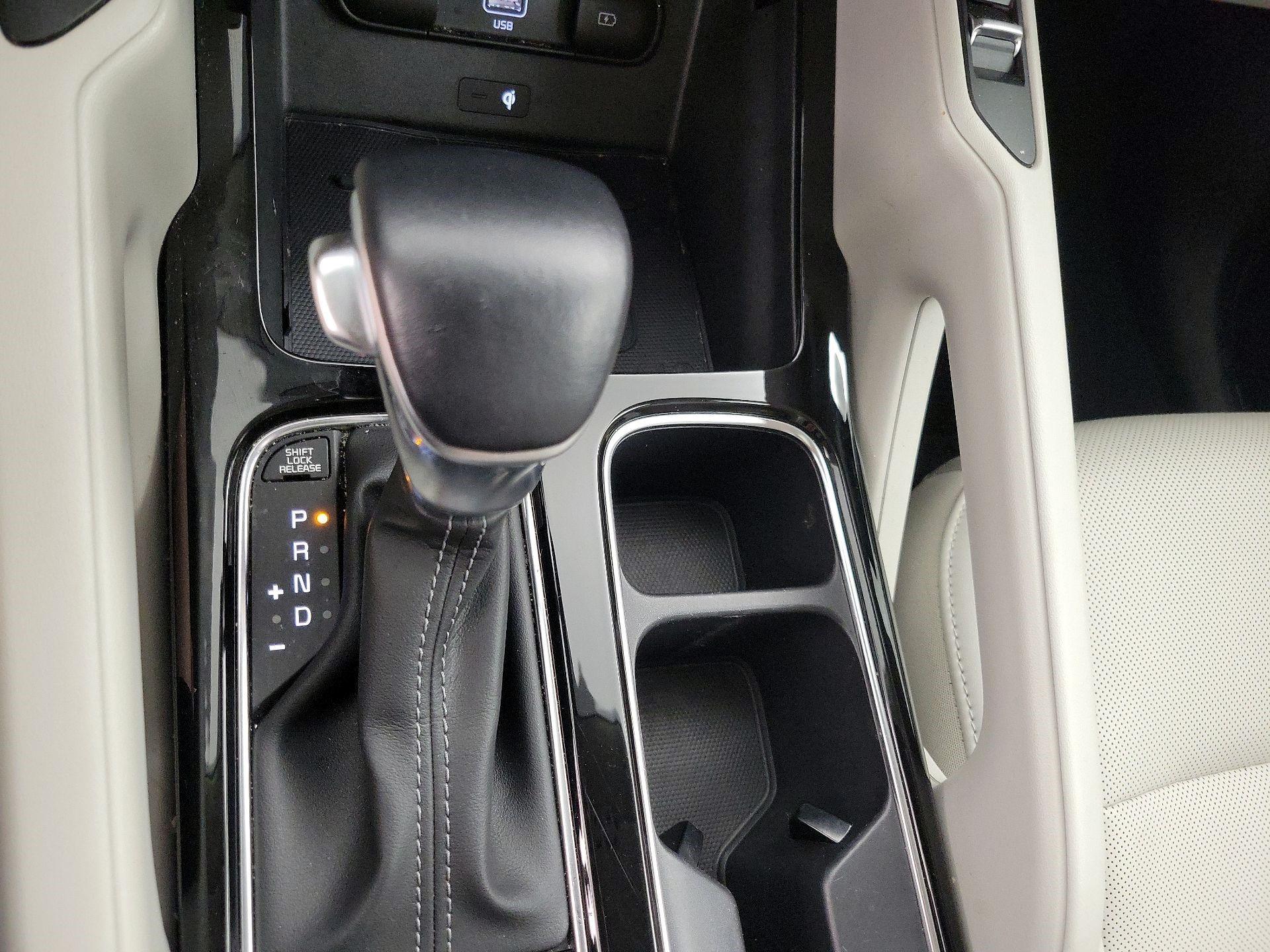 Thumbnail: 2022 Kia Telluride - 18