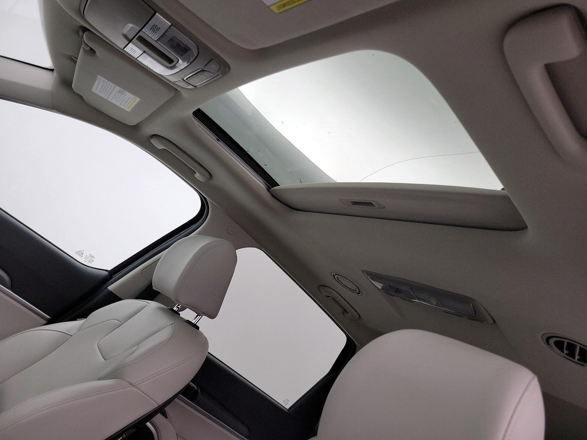 Thumbnail: 2022 Kia Telluride - 20