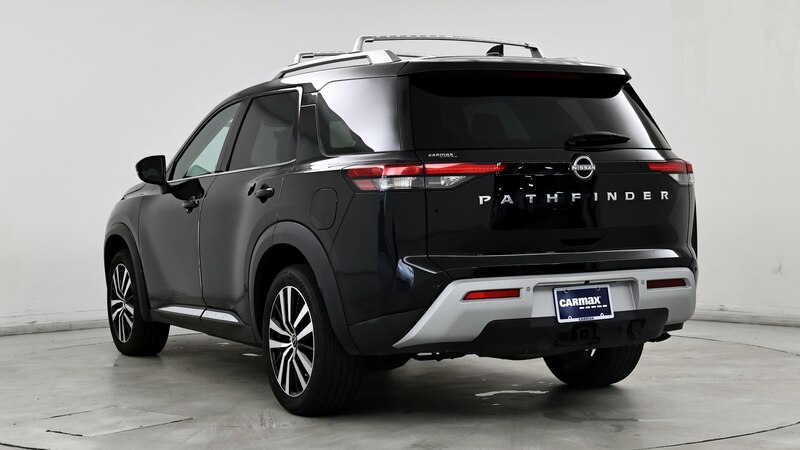 2023 Nissan Pathfinder Platinum 2