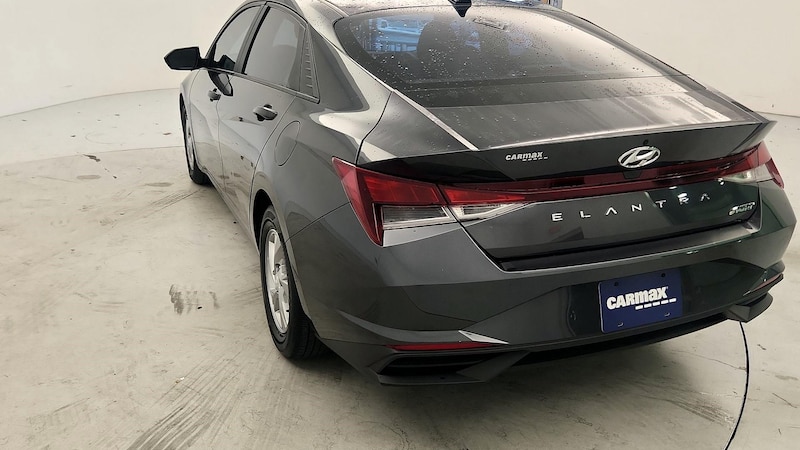 2021 Hyundai Elantra SE 7