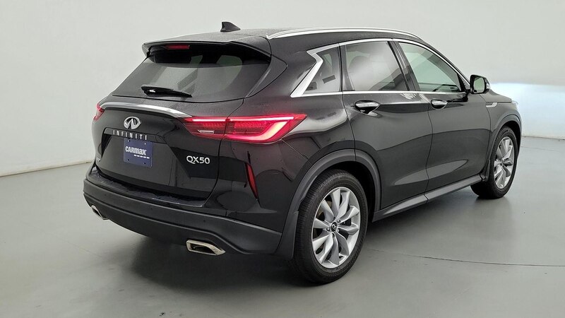 2021 INFINITI QX50 Essential 5