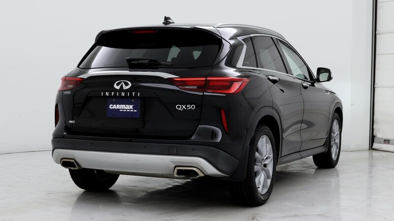 2021 INFINITI QX50 Essential 8