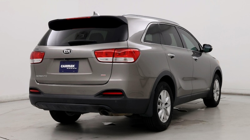 2016 Kia Sorento LX 8