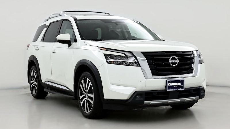 2023 Nissan Pathfinder Platinum Hero Image