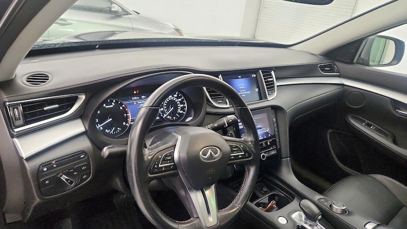 2021 INFINITI QX50 Luxe 9