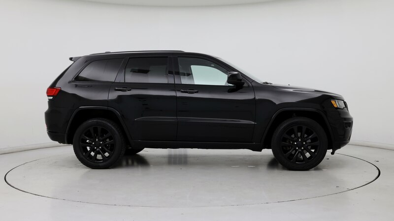 2017 Jeep Grand Cherokee Altitude 6