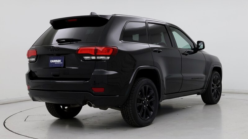 2017 Jeep Grand Cherokee Altitude 8