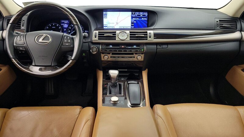 2013 Lexus LS 460 9