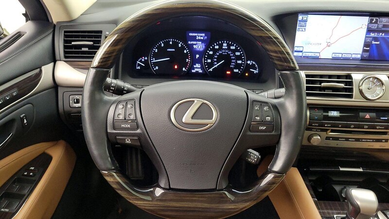 2013 Lexus LS 460 10