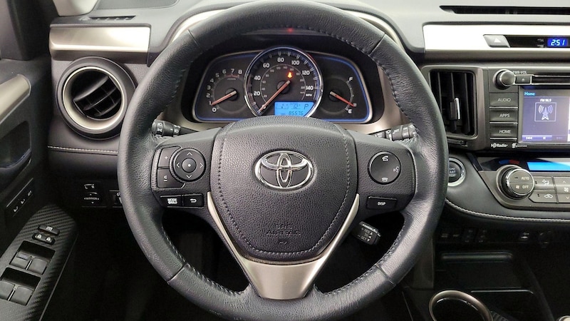 2015 Toyota RAV4 Limited 10