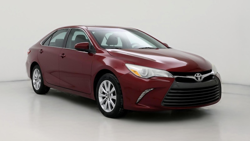 2015 Toyota Camry XLE Hero Image