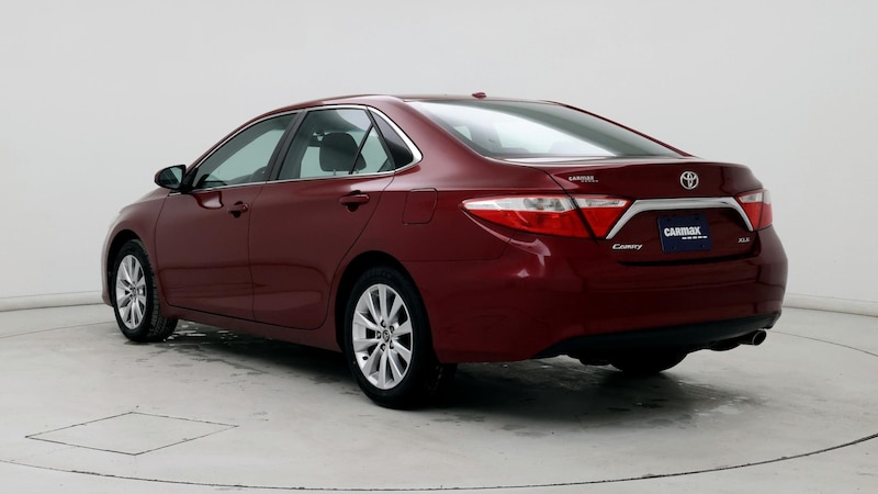 2015 Toyota Camry XLE 2