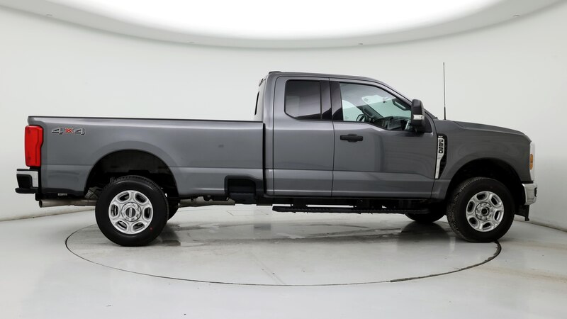 2025 Ford F-250 XLT 7