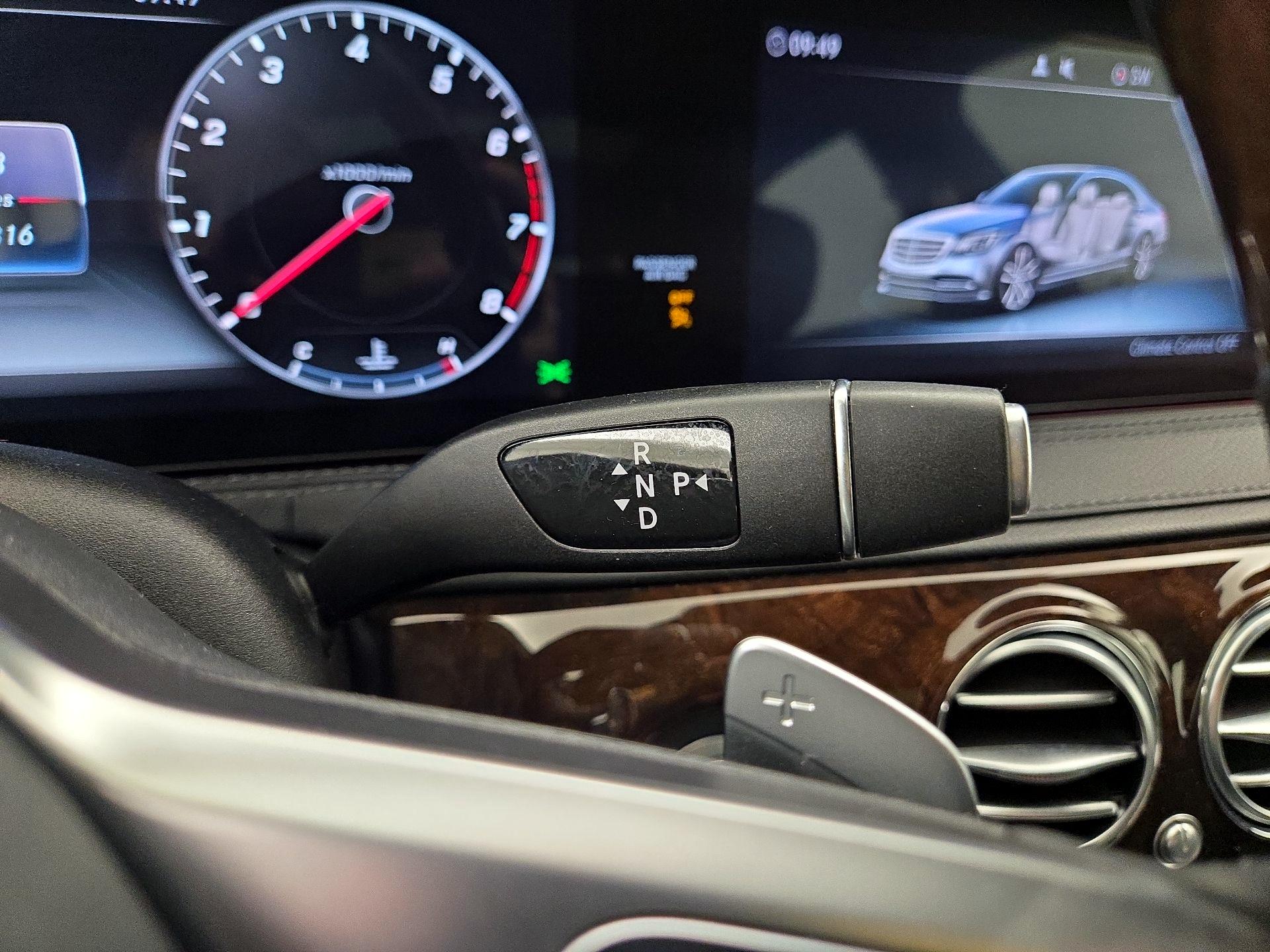 Thumbnail: 2019 Mercedes-Benz S-Class - 18