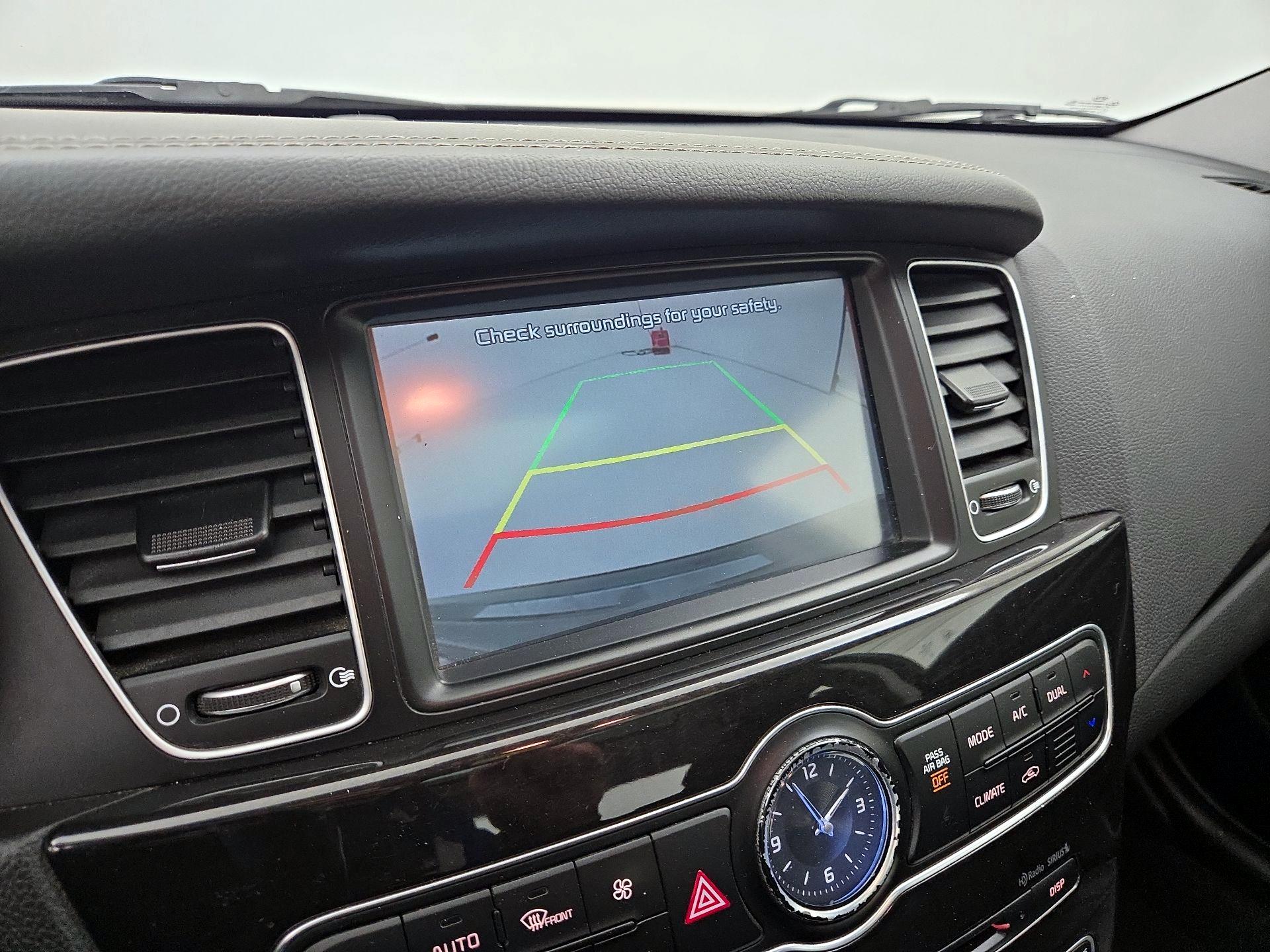 Thumbnail: 2015 Kia Cadenza - 15