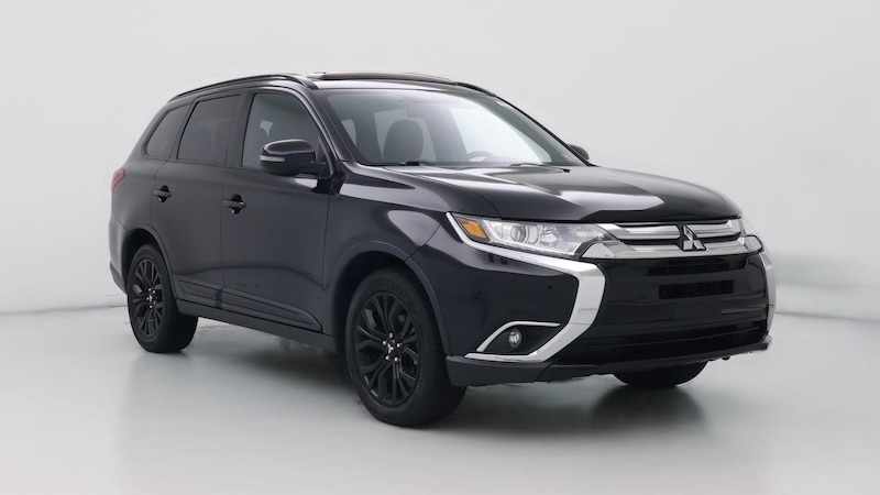 2018 Mitsubishi Outlander LE Hero Image