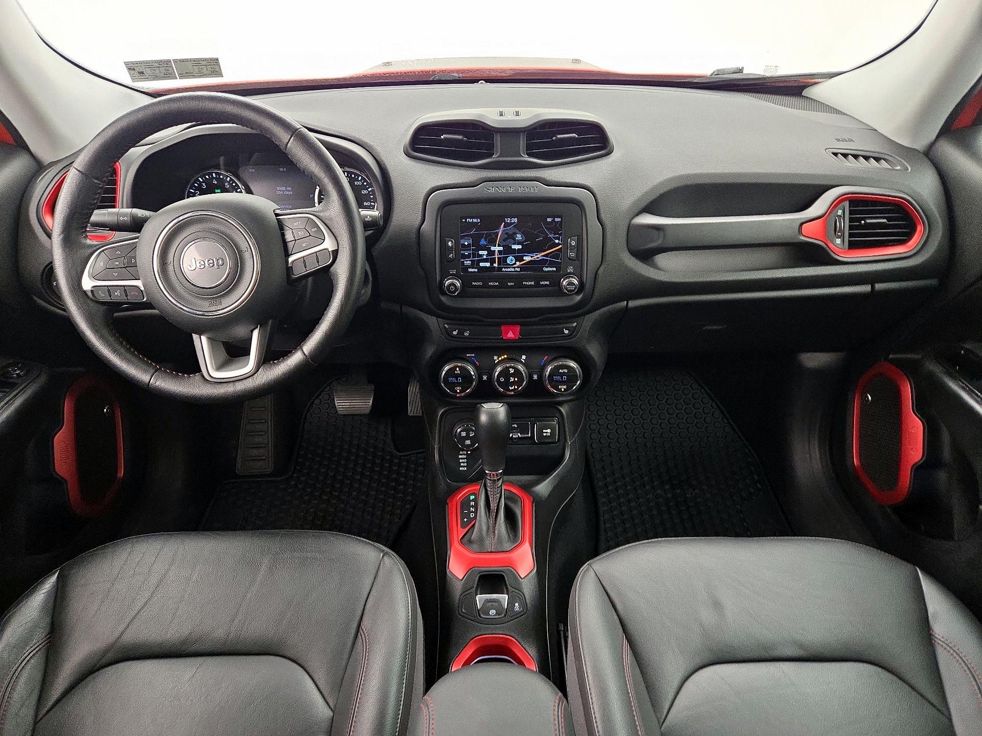 Thumbnail: 2016 Jeep Renegade - 9